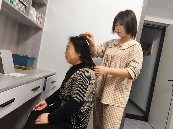 孝老爱亲（八）|米乐mile官方网站|管理学院|传承美德，学生在行动