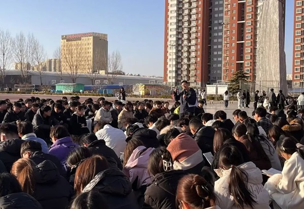 欢迎回家|米乐mile官方网站|管理学院|欢迎回家同筑梦，携手新程共扬帆