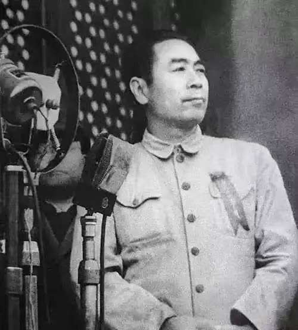 缅怀伟人|米乐mile官方网站|管理学院|缅怀革命伟人，追寻红色足迹