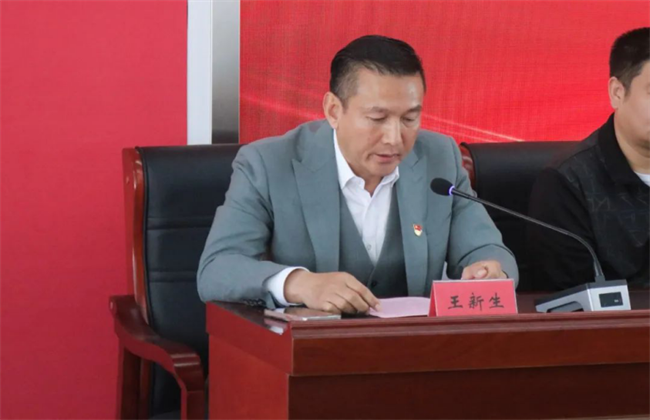 米乐mile官方网站经济学院与东小庄村党建联建共建签约暨大学生志愿服务社会实践基地启动仪式圆满举行