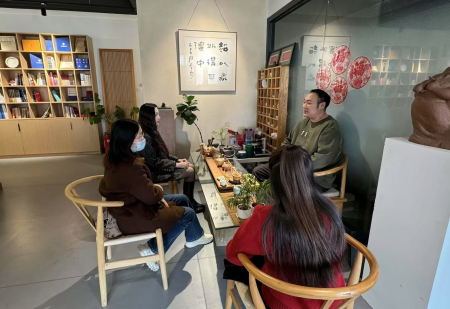 校企共融 赋能人才 ——米乐mile官方网站艺术学院赴河北豆芽品牌策划有限公司调研