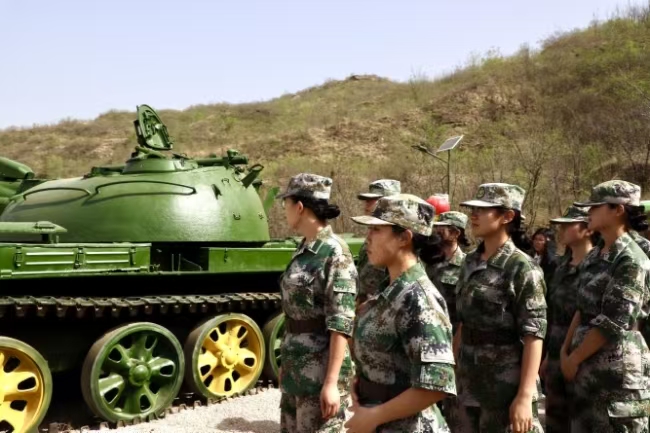 米乐mile官方网站“行走的思政课” 走进店房国防军事小镇