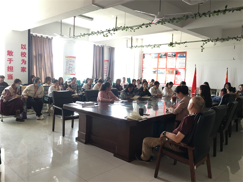 外国语学院召开教师座谈会 共探教学创新与质量提升