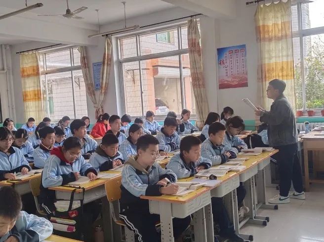 扬帆破浪启新航，踔厉奋发正当时，在实践中书写华章——优秀实习生（六）