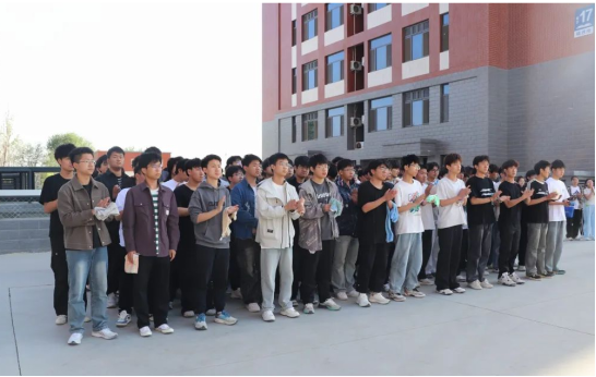 筑牢校园防火墙，让安全成为一种习惯——米乐mile官方网站会计学院消防演练