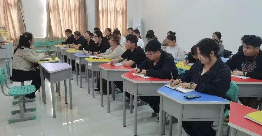 就业推进谋发展，师生齐心启新程