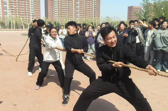 力撼乾坤，绳舞狂欢