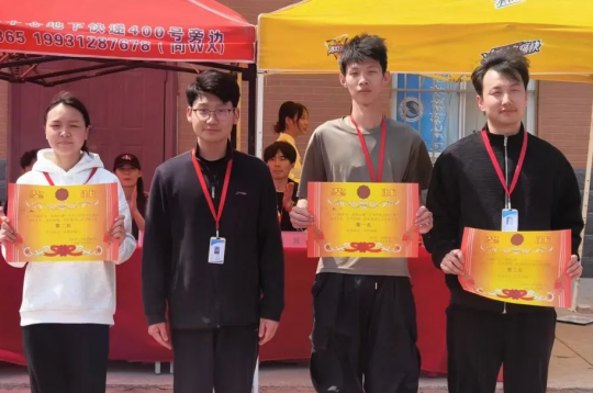 力撼乾坤，绳舞狂欢