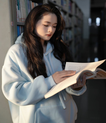 国家奖学金获得者风采展示——王馨悦