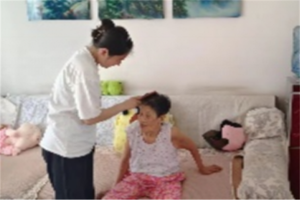 经济学院感恩之星风采展示（四）