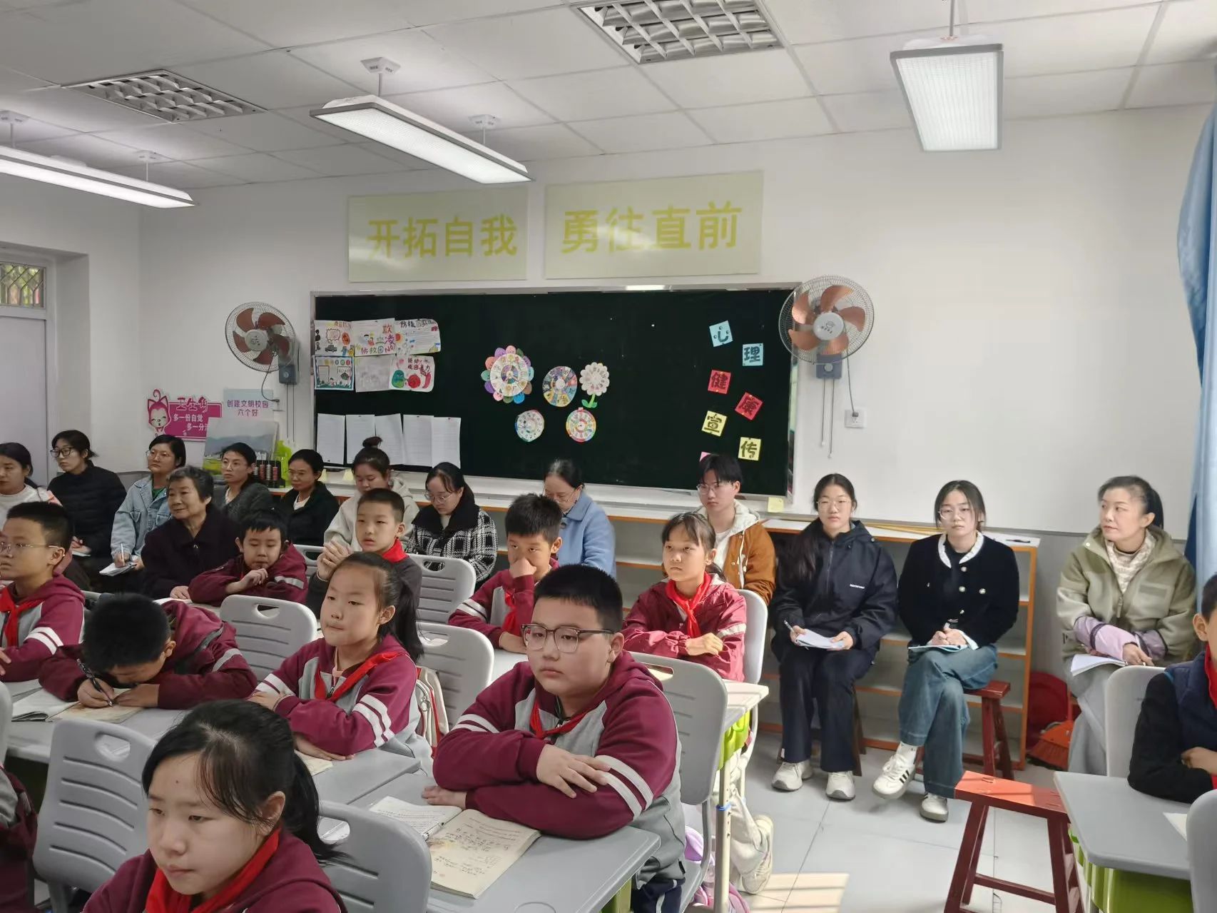 米乐mile官方网站‖教育学院‖扬帆破浪启新航，踔厉奋发正当时，在实践中书写华章——优秀实习生（四）