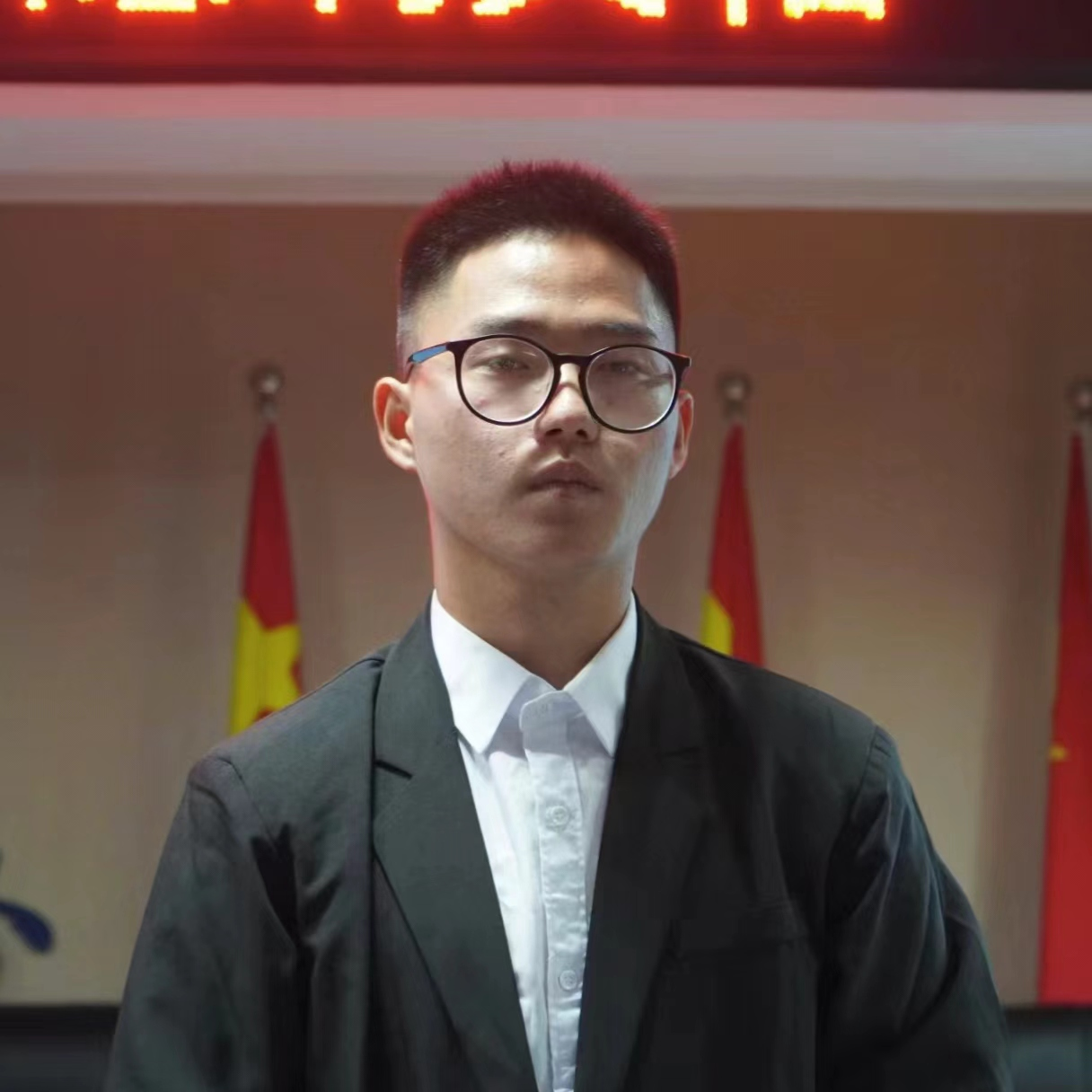 米乐mile官方网站‖教育学院‖扬帆破浪启新航，踔厉奋发正当时，在实践中书写华章——优秀实习生（三）