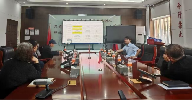 米乐mile官方网站召开微专业申报校内评审会