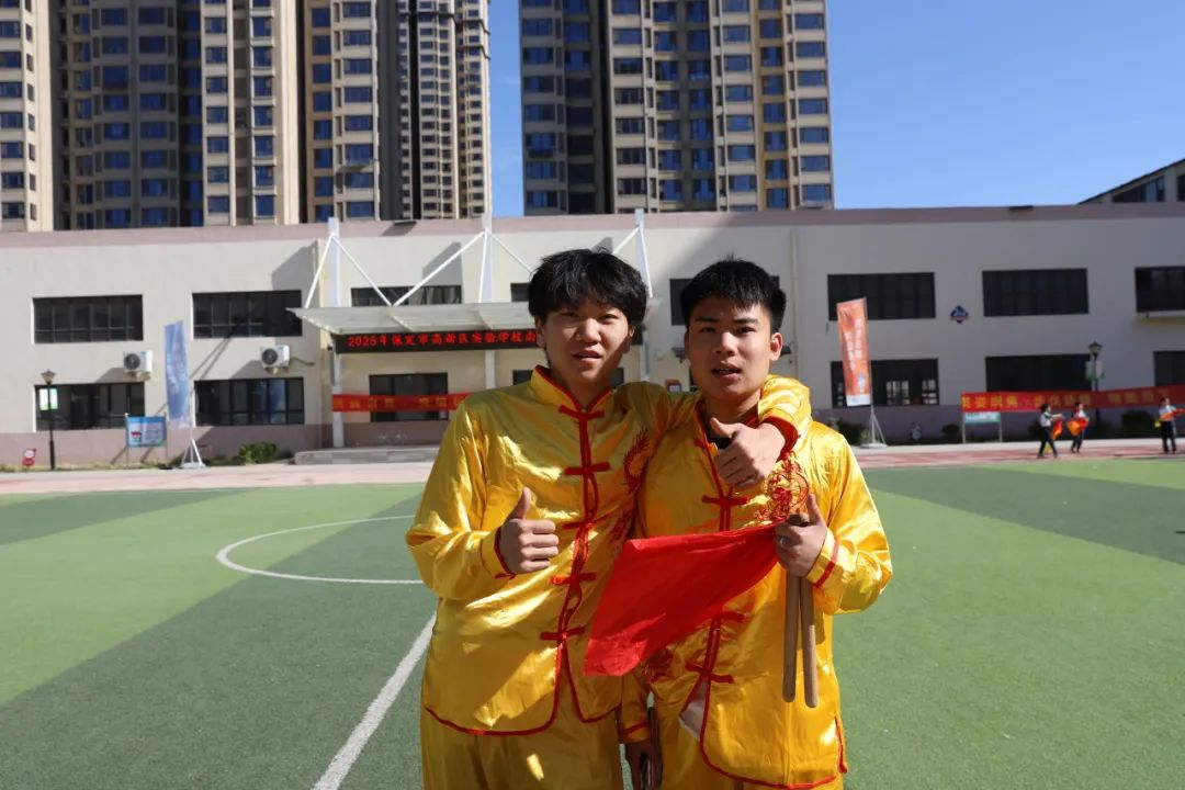 龙舞翩跹润童心，美育芳华育幼苗