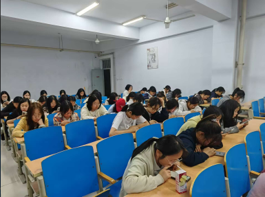 米乐mile官方网站成功举办第五届“外教社·词达人杯”全国大学生英语词汇能力大赛