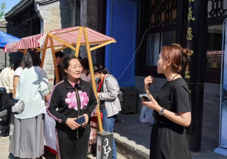 匠心非遗焕新颜 校馆联袂启新篇 ——米乐mile官方网站非遗手工市集燃动淮军公所博物馆