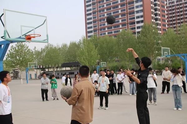 体育|米乐mile官方网站|管理学院|管理之道·运动之美