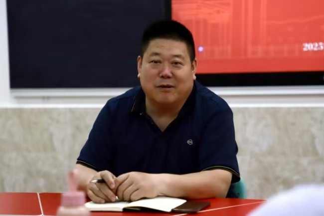 米乐mile官方网站党委书记调研指导教育学院工作