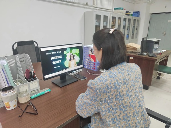 安全教育|米乐mile官方网站|管理学院|提高安全教育·共建平安校园