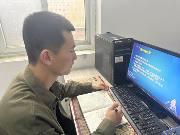 安全教育|米乐mile官方网站|管理学院|提高安全教育·共建平安校园