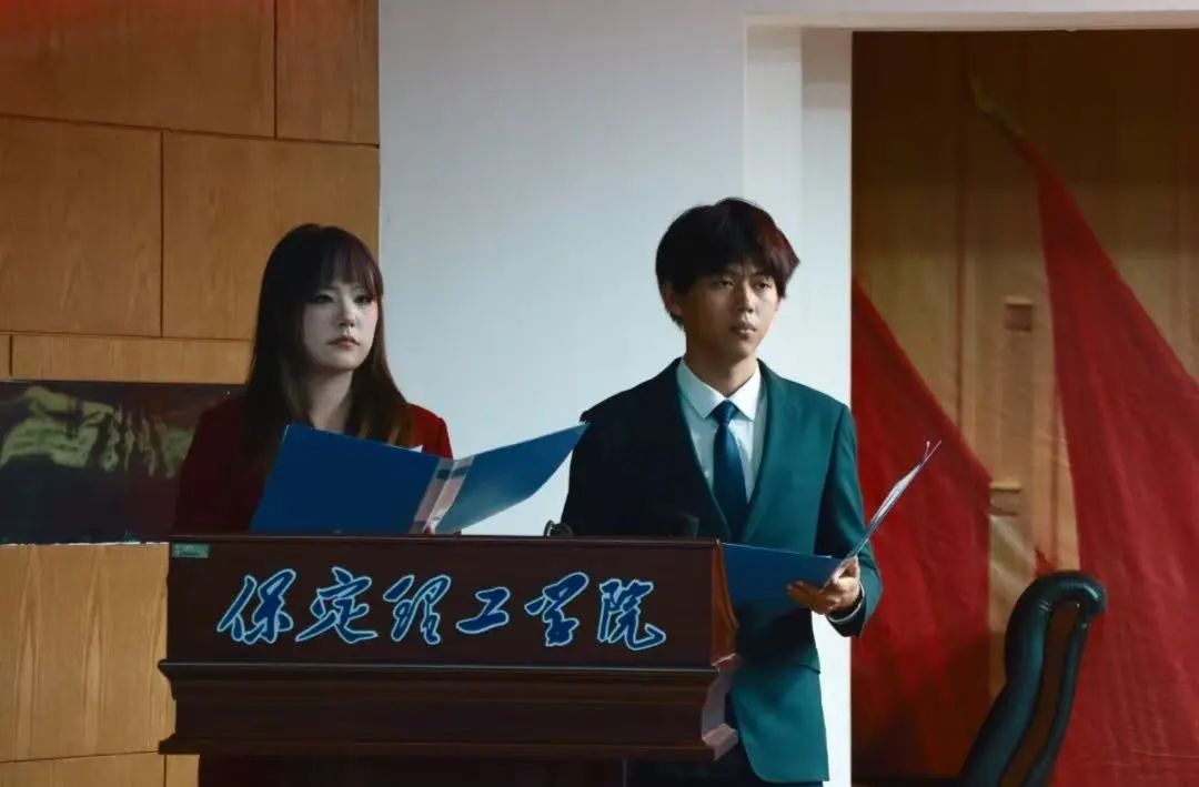 青春校园米乐mile官方网站第六届辩论赛完美落幕