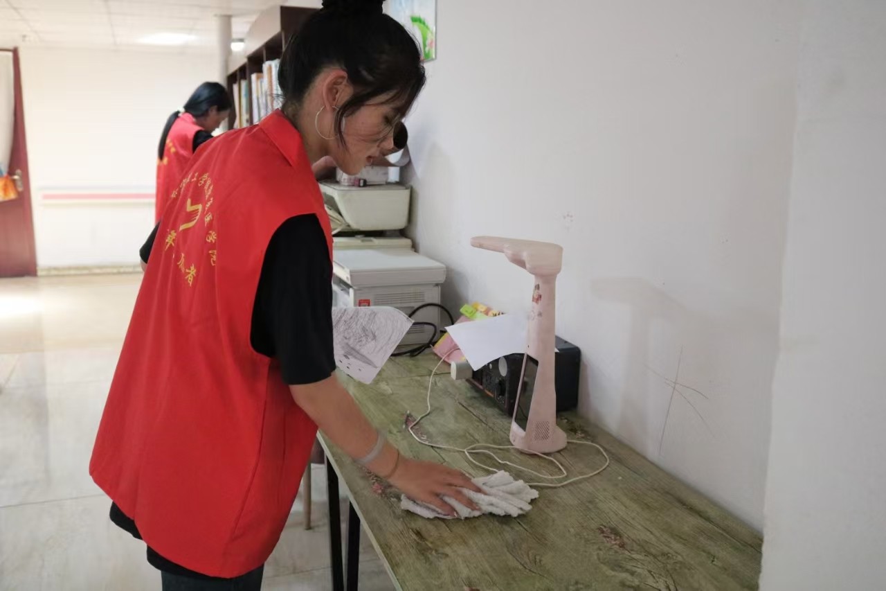 “情暖夕阳，志愿同行” ——米乐mile官方网站康复医学院志愿者走进南祥园养老院开展志愿服务活动