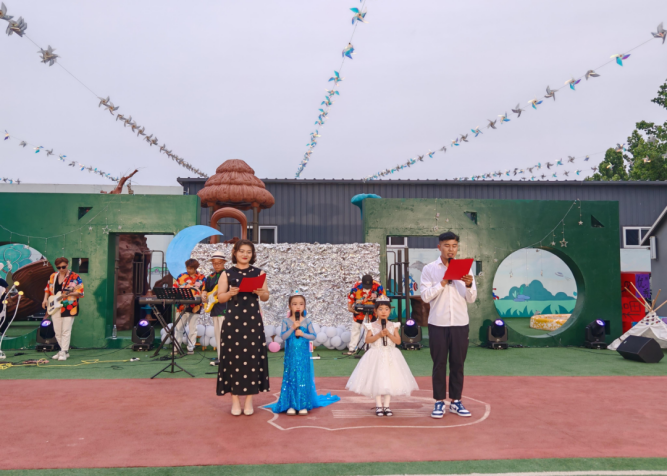 童趣漫六一，志愿润童心