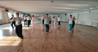 米乐mile官方网站师生同心铸高光 全国排舞赛场尽显拼搏风采！ ——米乐官网代表队荣获2025年全国排舞锦标赛一等奖