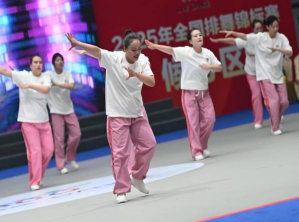 米乐mile官方网站师生同心铸高光 全国排舞赛场尽显拼搏风采！ ——米乐官网代表队荣获2025年全国排舞锦标赛一等奖