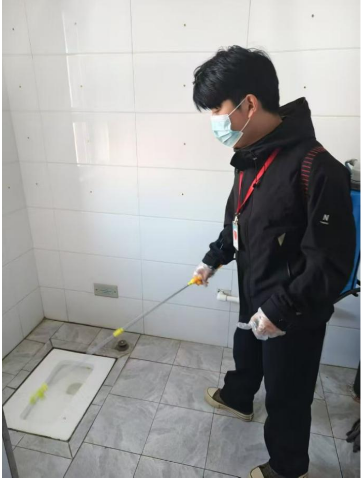 学生服务||安全排查除隐患，全面消杀筑防线