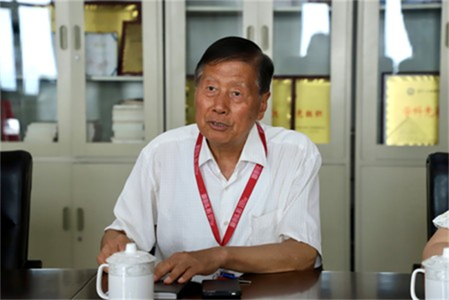 党建引领方向，调研推动成长——米乐官网党委书记调研外国语学院工作