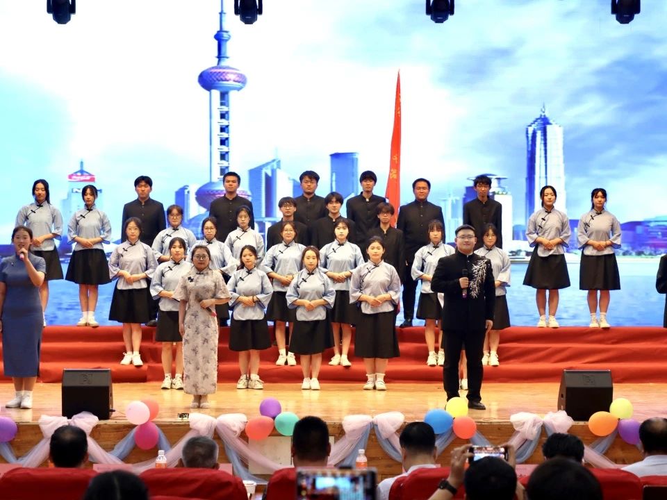 青春诵经典传承信仰 学子咏马列铸魂育人 米乐mile官方网站举办马列经典诵读大赛深化思政教育