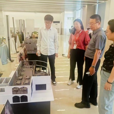 “家校艺站，共赴新程”艺术学院2025届毕业典礼暨家长接待日圆满举行