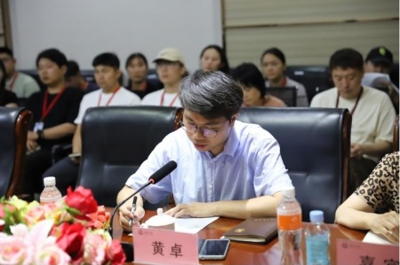 艺术学院举办专家座谈会 聚焦学院建设 共绘发展蓝图