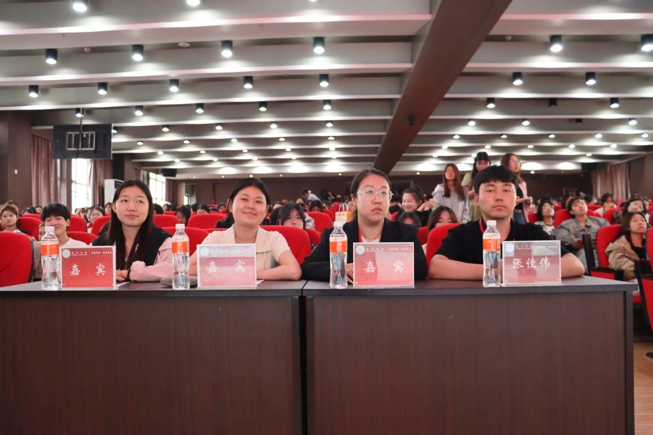 米乐mile官方网站||教育学院||“花始盛开，舞育跃迁”第二届啦啦操大赛决赛圆满结束！