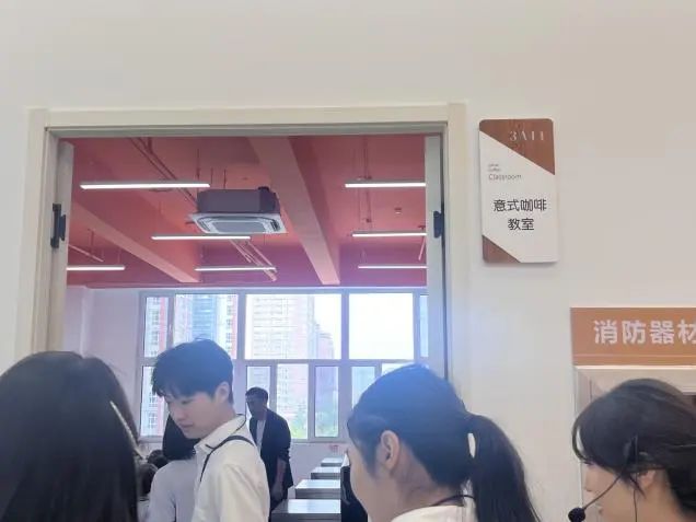 米乐mile官方网站||教育学院||童心探学府，萌趣启新程——史庄实验幼儿园走进米乐mile官方网站参观研学