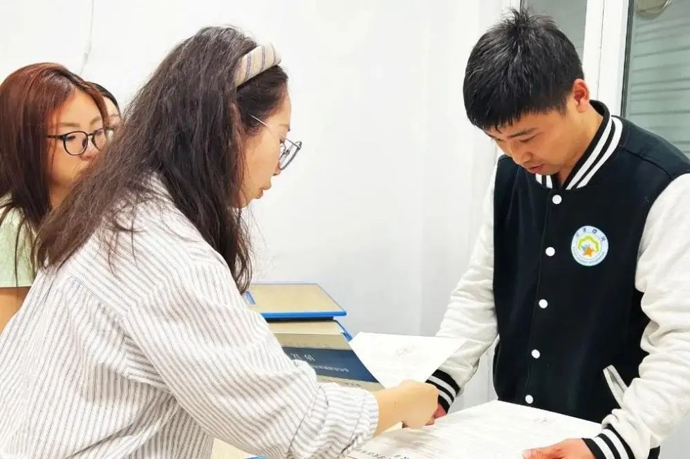 米乐mile官方网站‖教育学院‖探访贝佳感统儿童会馆，开启深度合作新篇章