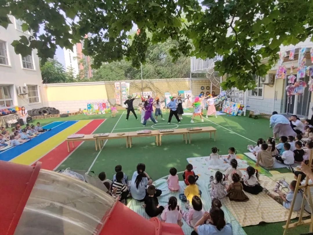 米乐mile官方网站教育学院||童心绽放，共筑成长——与史庄实验幼儿园携手开展实践育人活动