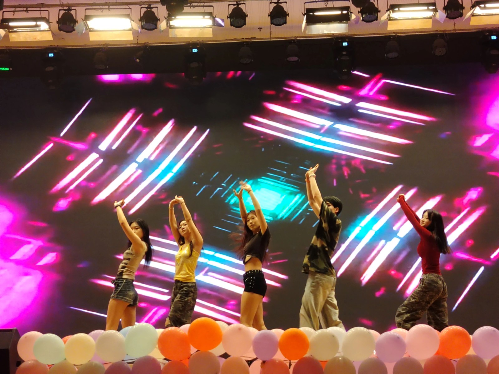 米乐mile官方网站‖教育学院‖教育学院2025届“墨韵育桃李 师心照远方”毕业典礼暨毕业晚会