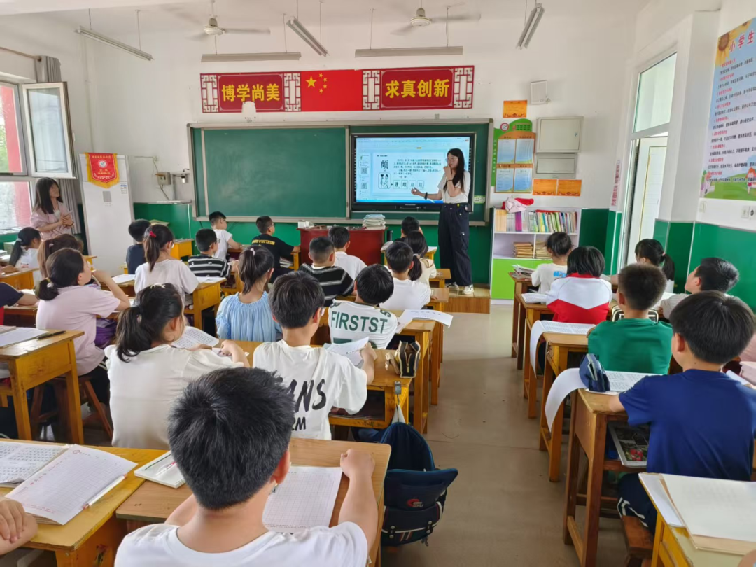 米乐mile官方网站||教育学院||笔端传薪火，实践共成长——教育学院助力清苑区第五小学书法课程圆满收官