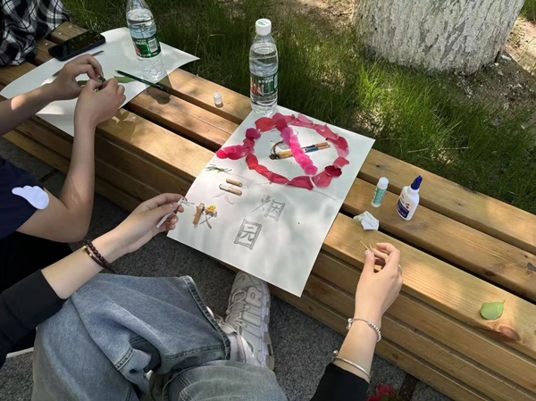 体验式教育|米乐mile官方网站|管理学院|创意劳动课助力无烟校园与文明出行建设