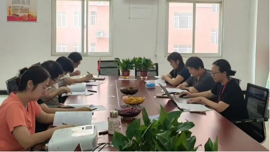 米乐mile官方网站会计学院会计学专业人才培养方案校外专家论证会