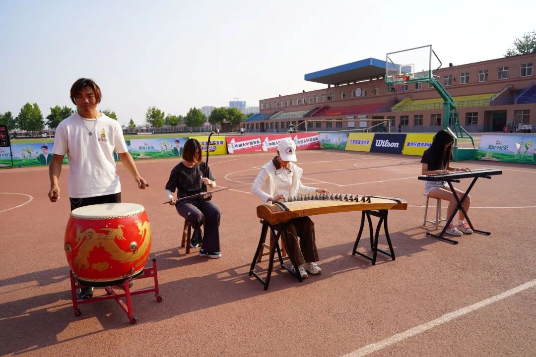 米乐官网男篮凯歌高奏 功成志酬