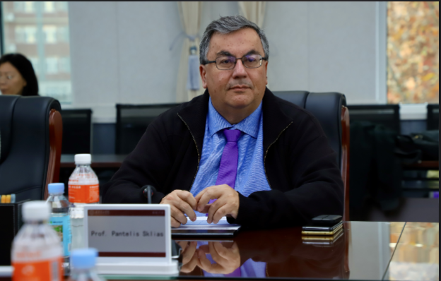 塞浦路斯 - 那波勒斯大学教育质量评估组来米乐官网考察