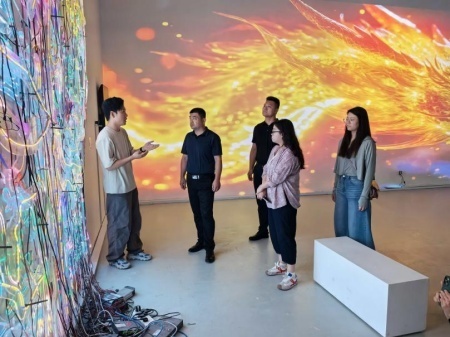 米乐mile官方网站艺术学院教师团队走访北京澜景科技有限公司——校企携手共探数字艺术新篇