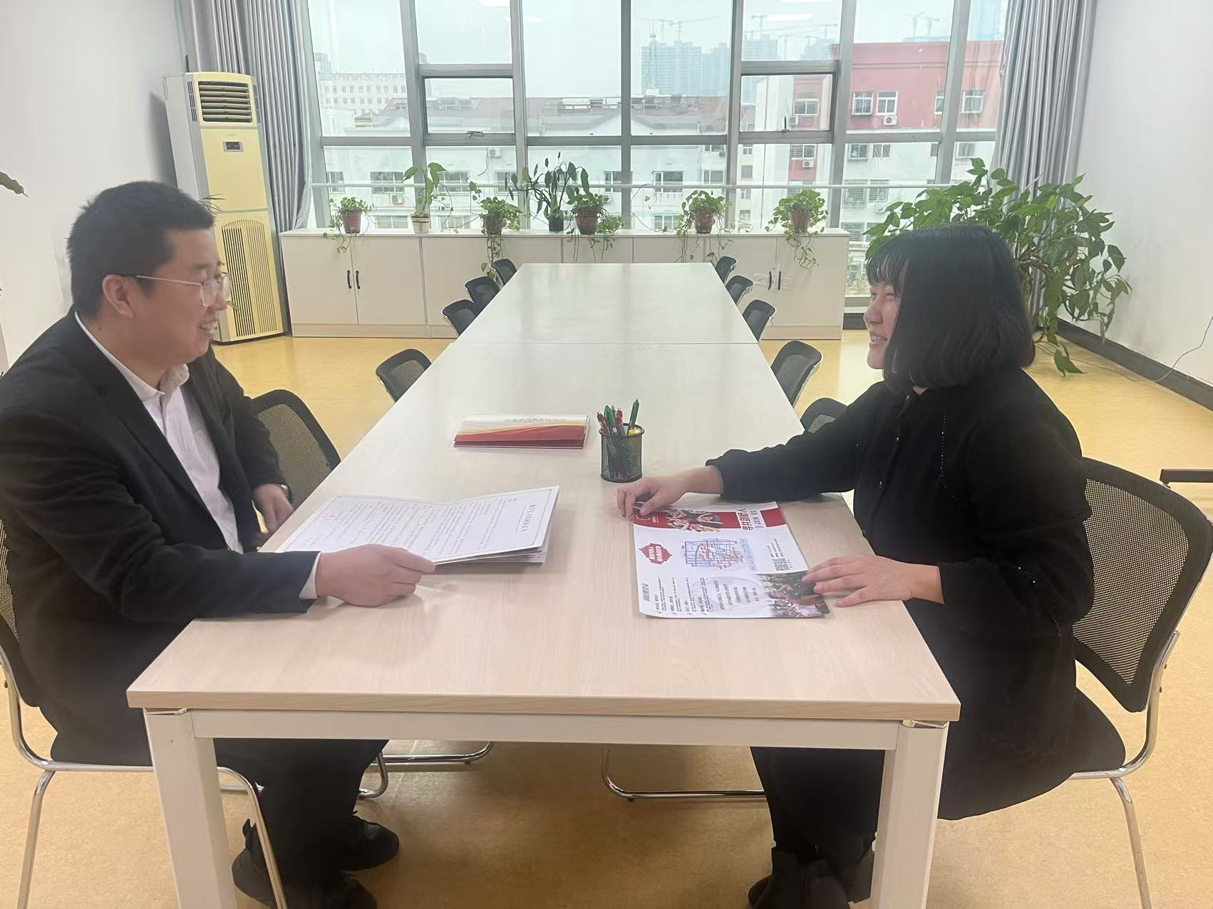 访企拓岗促就业，米乐mile官方网站教育学院与剑桥英语学校开启合作新篇章