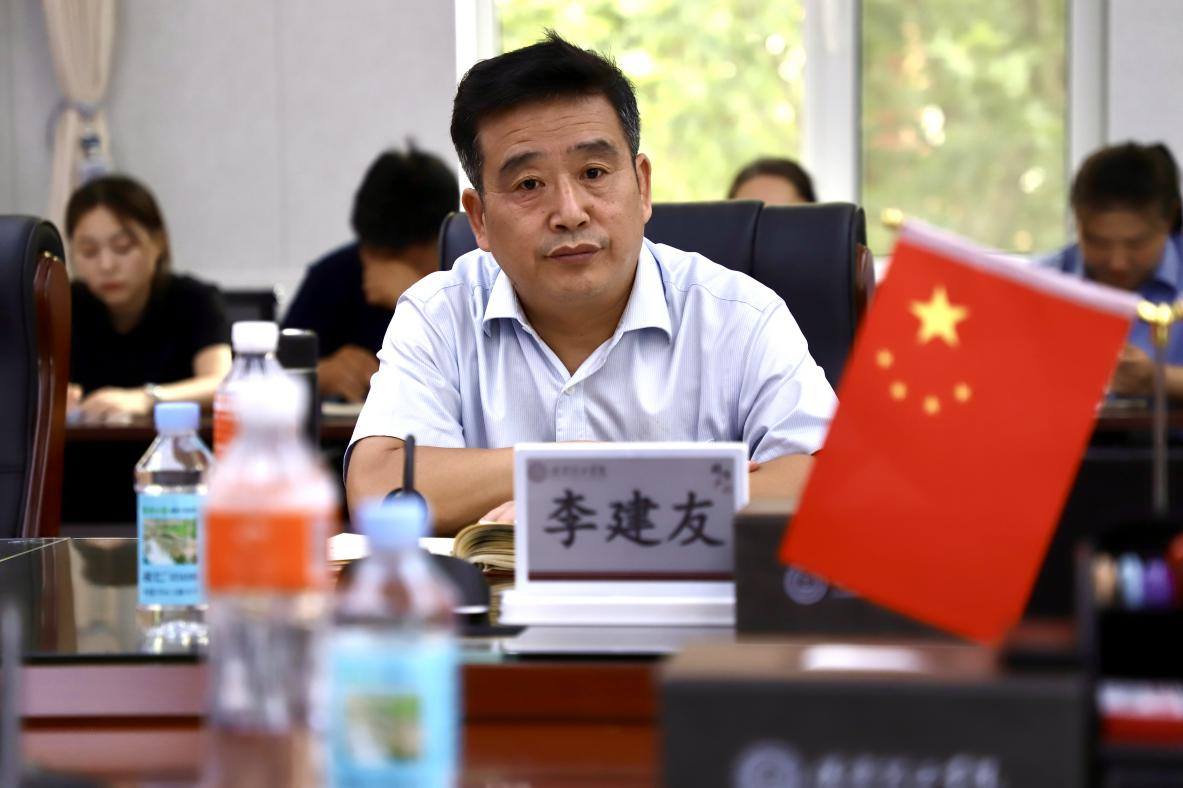 米乐官网召开2025-2026-1期初教学准备会(老生)