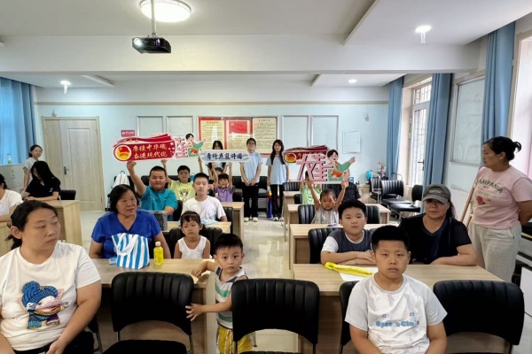 科学家精神进校园———米乐mile官方网站“青科声宣讲团”系列活动（八）