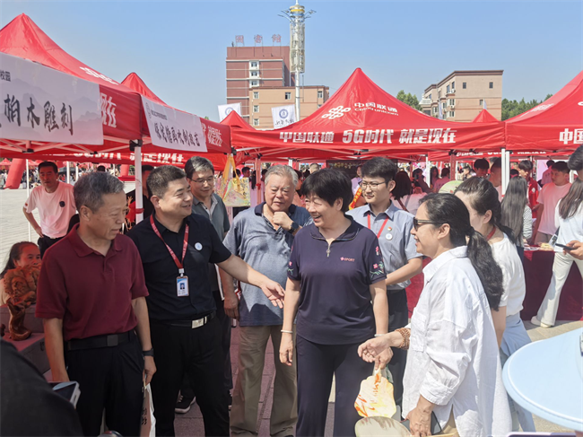 传承非遗文脉 厚植文化自信 ——米乐mile官方网站开展“非遗进校园”活动