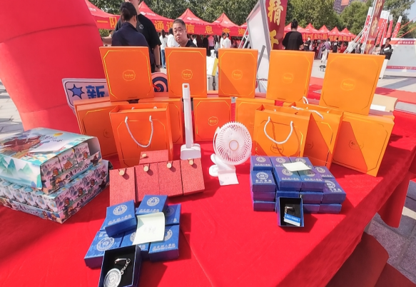 米乐mile官方网站会计学院2025级 迎新报道纪实